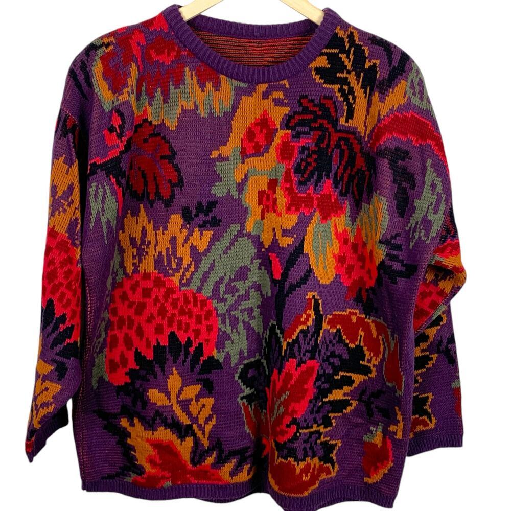 Vintage 80s Y2K Women's Sweater Purple Red Gold Floral Crew Neck